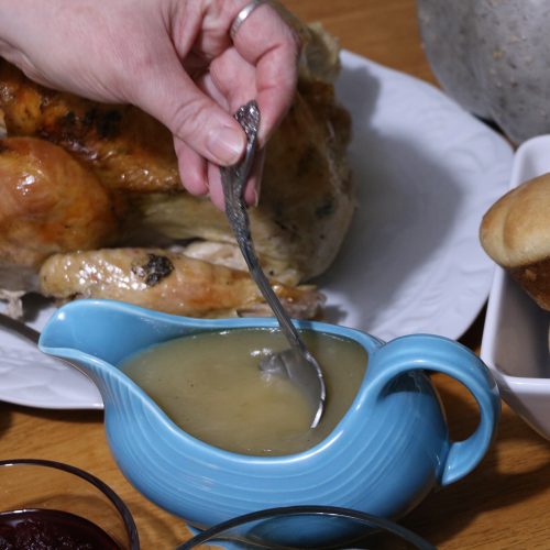 Homemade Brown Gravy Recipe (Turkey Gravy Like Grandma Made)